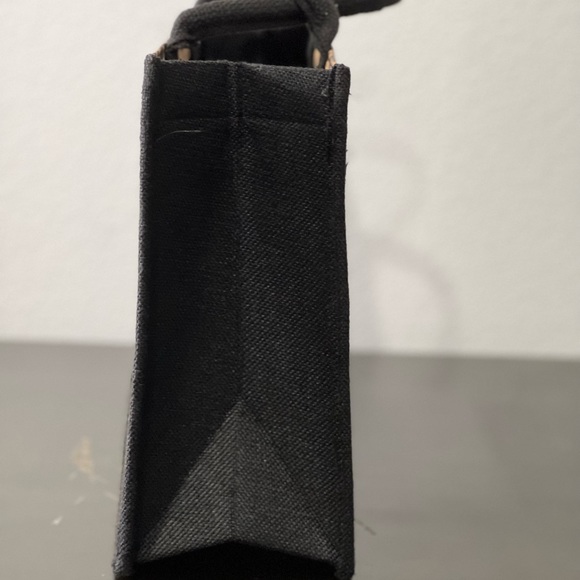 Leopard Tote - Picture 2 of 2